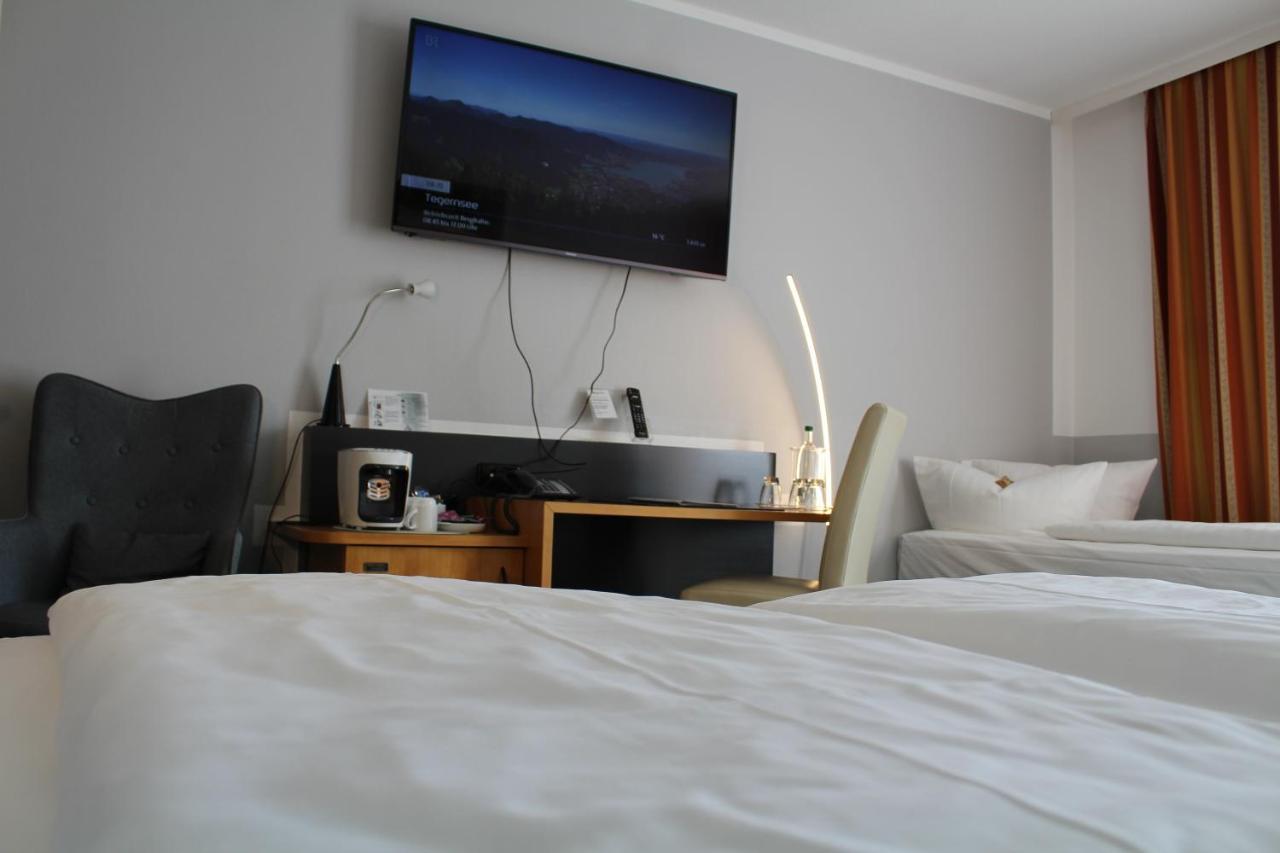 H+ Hotel Эрфурт Экстерьер фото