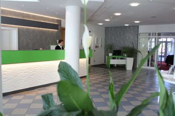 H+ Hotel Эрфурт Интерьер фото
